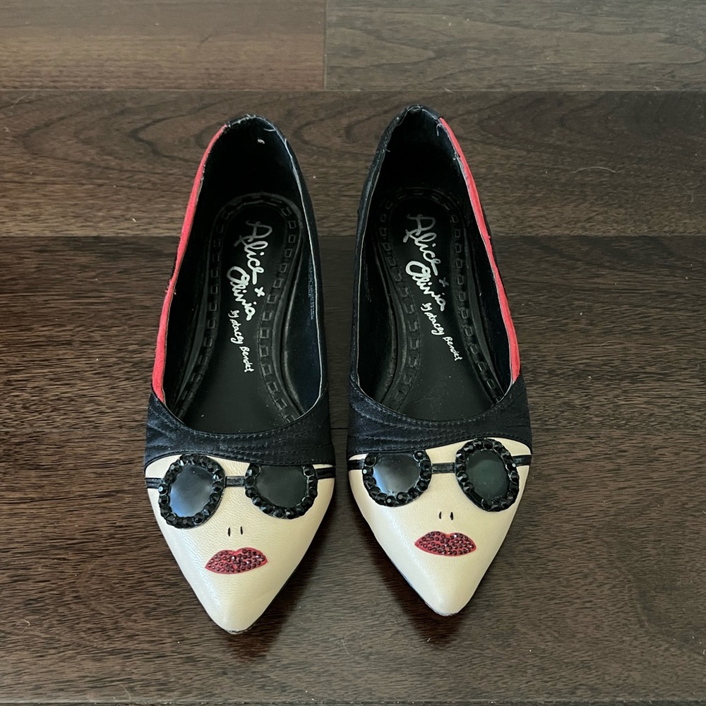 Alice + Olivia ‘Stace Face’ Pointed Toe Flats size 6.5